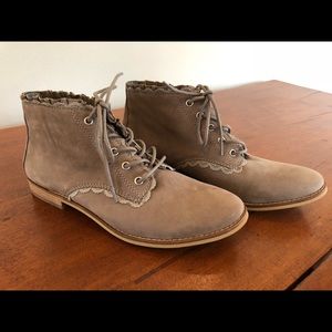 Gianna Bini low boots